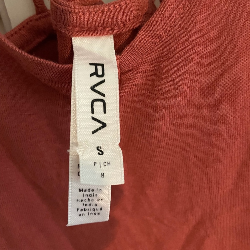 RVCA strappy tank :))